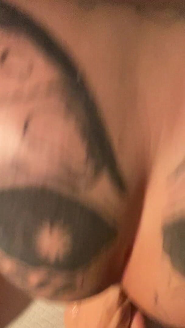 MzKiTTy91: Pawg wife rides on 12 inch monster cock