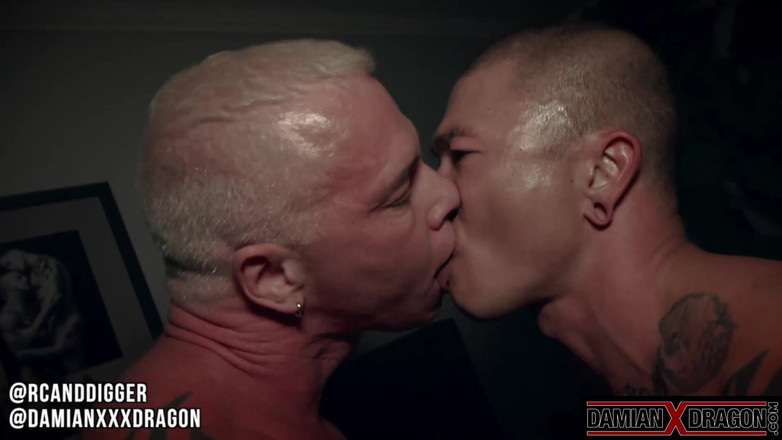 DamianXDragon: Asijská Damian X Dragons ošuká Rc a Kopáka ve trojce