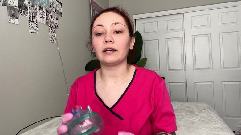 Lenna Lux: 看護師直腸検査