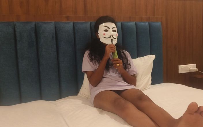 VillageBlackfairy: Gurken benutzen sexy gefühl