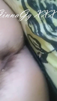 Je jouis quand je sais que tu te branles en regardant ma chatte