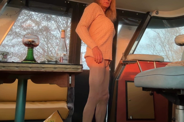 Sonitchka: 硅胶乳房与阴部