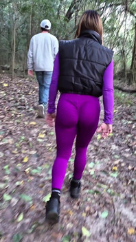 V lese s mými přáteli. Ano, sex existuje mezi přáteli