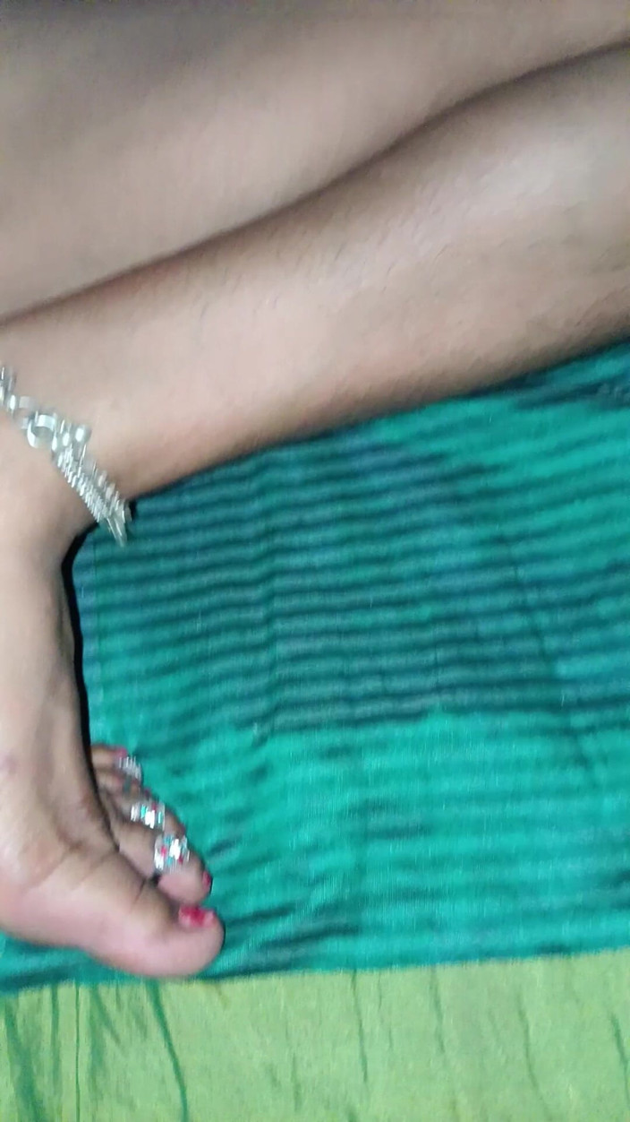 Savita bhabhi7: Indian Wife and Husband Gaye Picnic per