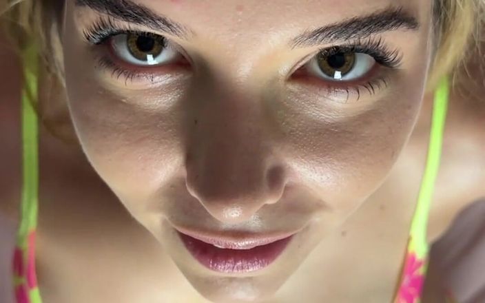 Samantha Flair: こちらは、ポートレートとランドスケープのJOIビデオです。たったの2分ですが、必要なのはその長さだけです。