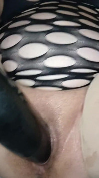 Pussy Insertion Huge Toy