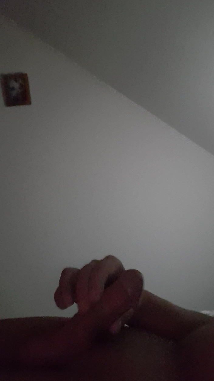 Wichsstudio: Amador masturbando