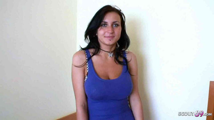 Full porn collection: Chica universitaria de grandes tetas naturales recogida y follada en...