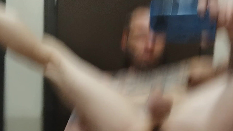 Sexy Daniel: Znuděná sama a potřebuje péro
