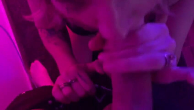 SassyTiff: Kali pertama menelan air mani