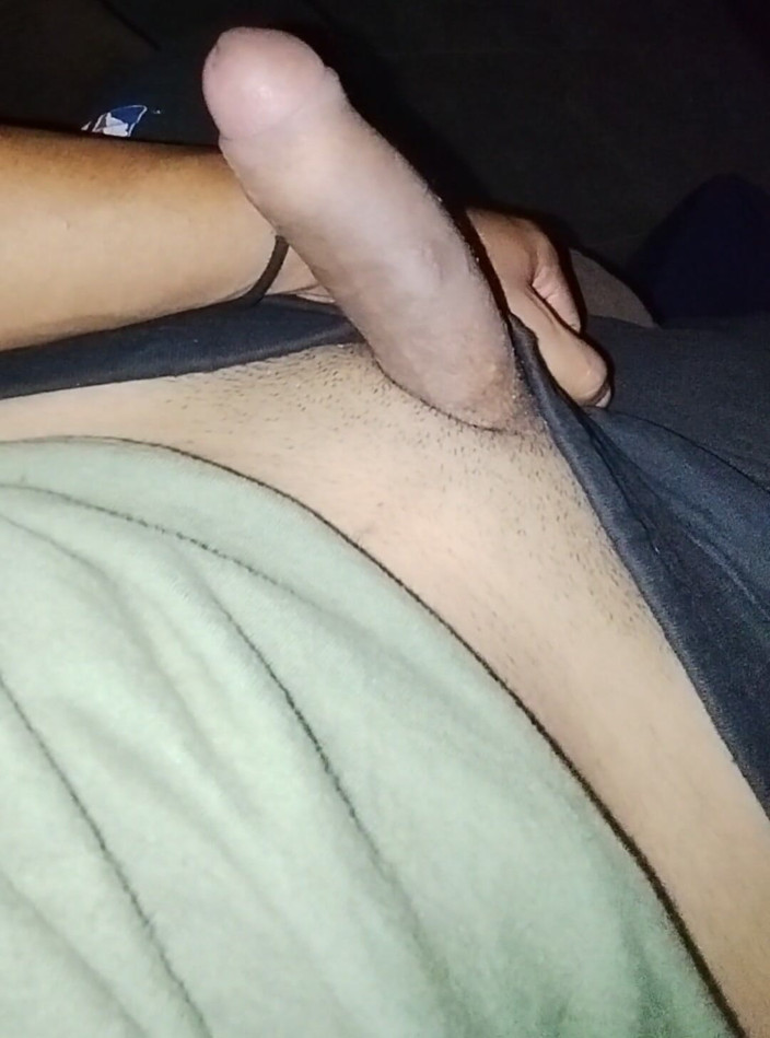 AlexAlejandro13: Waking up My Cock