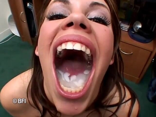 Hardcore bombshells: Pornstar Gia Paloma in a Blowbang Action.