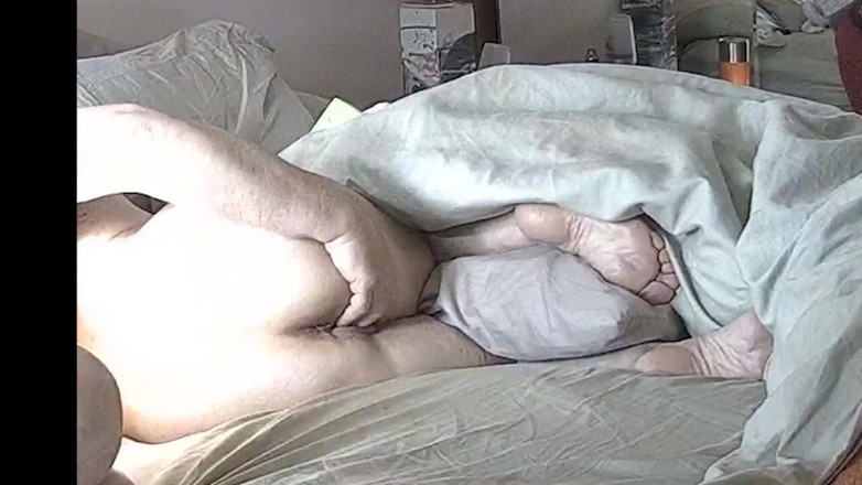Aunt Ann: Granny Let's Me Finger Her Pussy Shows Soles of Feet &amp;...