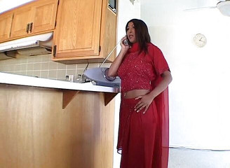 Best Pornstars: 바닥에서 따먹히는 핫한 밀프