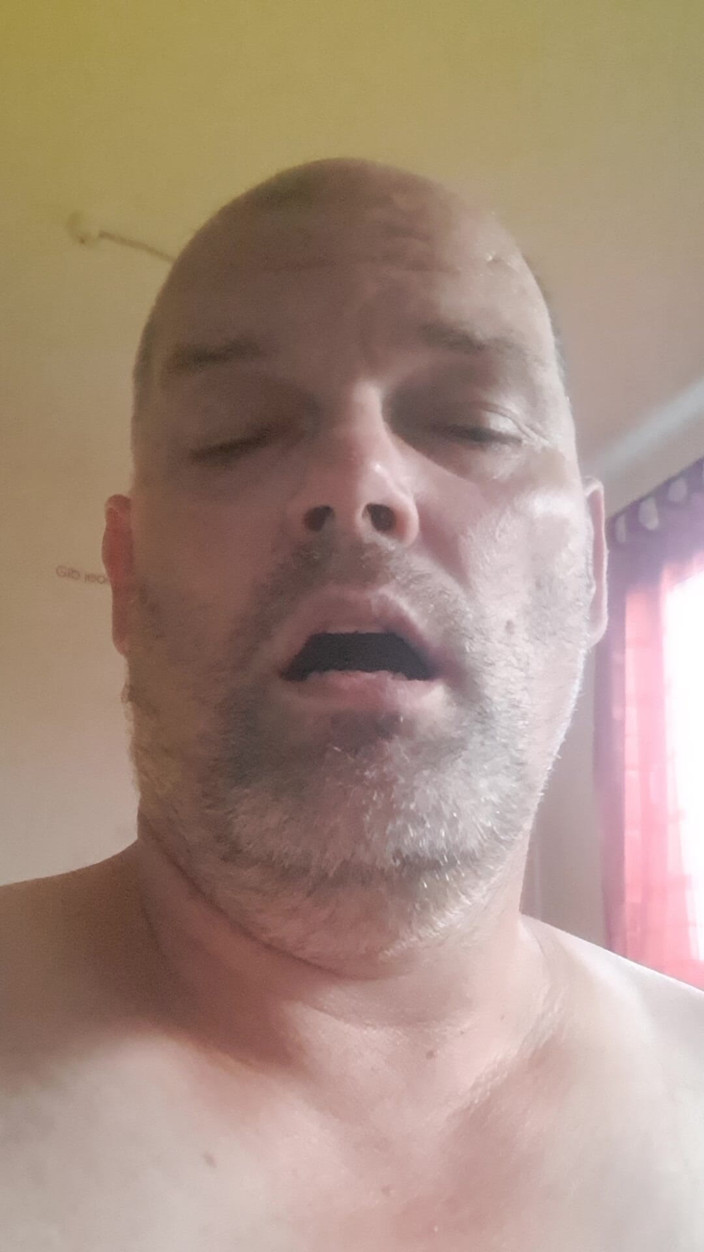 Fickspecht: The Slut Wants Cocks