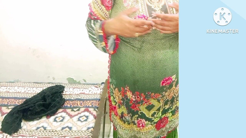 Lubnawife: Het perfecte Desi-universiteitsmeisje xxx porno