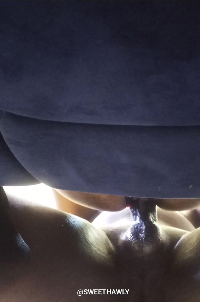 Sweethawly: Gocciolante Duro L'anale Della Mia Sorellastra, Ben Lubrificata