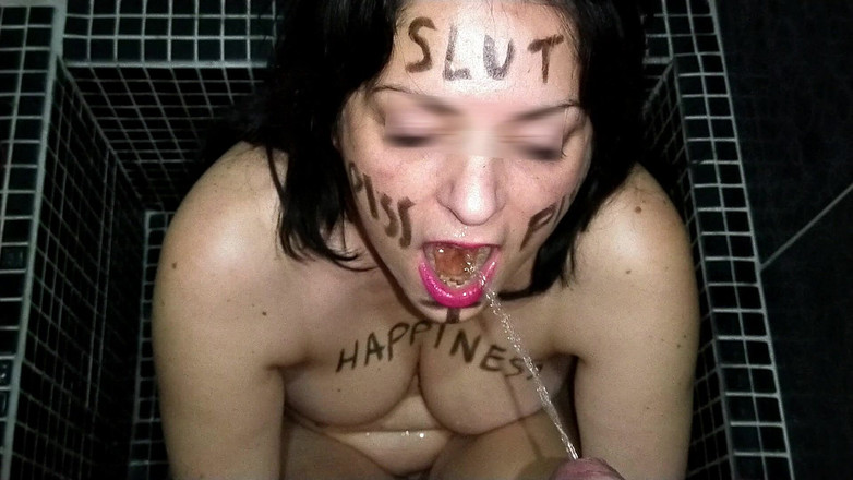 Toilet Mommy: Macecha na psaní těla má sexy chcanky