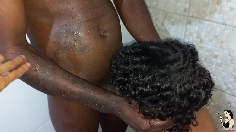 Beatriz De Jesus Silva: 我的婊子邻居来看我，我操了她