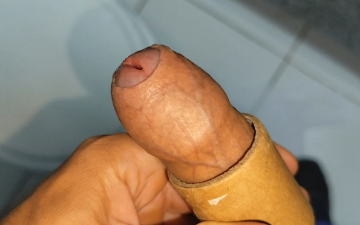 Straight Daddy Club: लंड की अंगूठी दूसरे में लंड फुलाती है और फंस जाती है