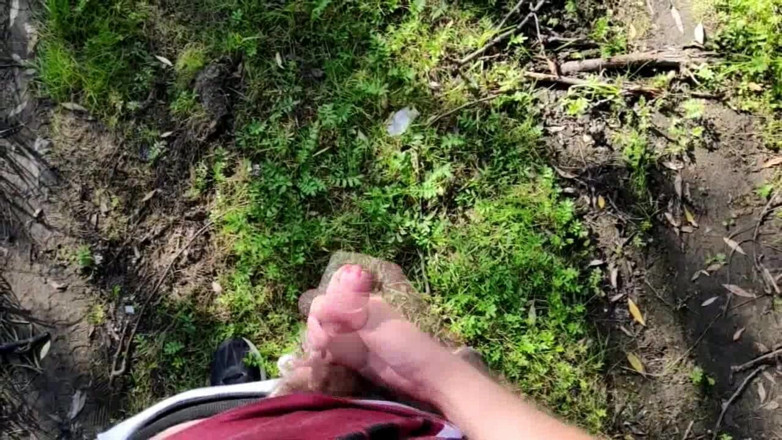 qaz11: A Quick Handjob by the River