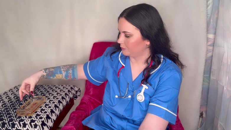 MissFFW: Suster ffw nggak peduli sama nggak merokok