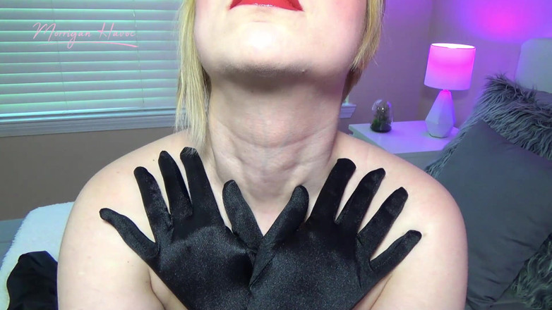 Morrigan Havoc: Collarbone, Neck &amp; Shoulder Love