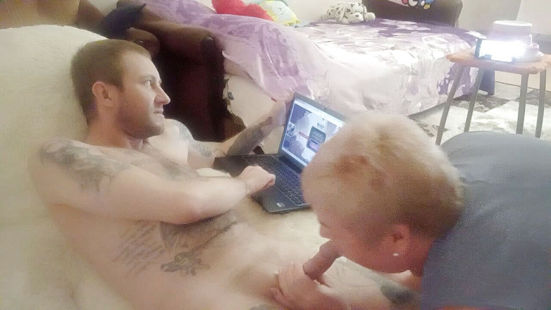 Zona901: Saya bermain di komputer saya tersentak dan dihisap