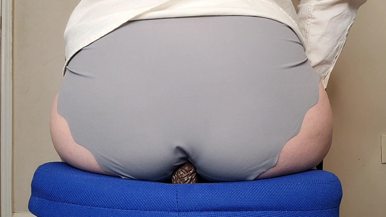 Julia Ryan: Dr. Julia Studies pt 1 屁はあなたを支えることができるのか?