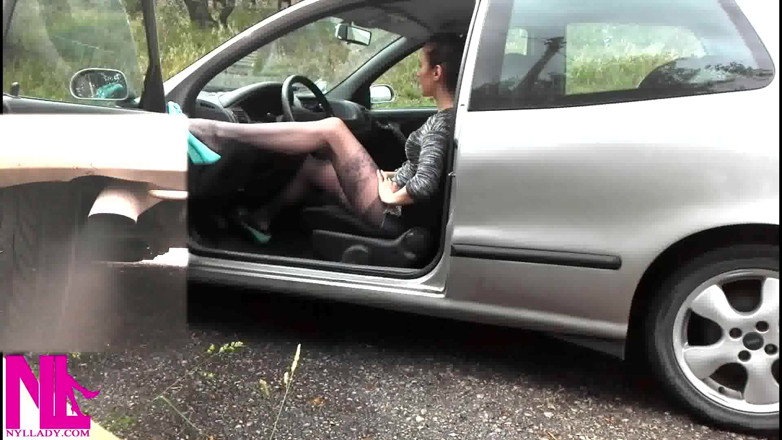 Nyllady: Revving My Car in Sexy Red Ballet Flats