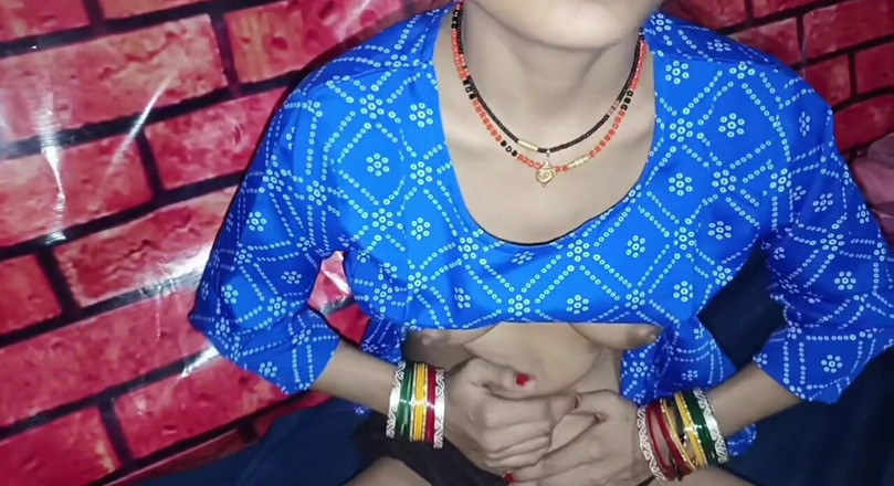 Ramashish: Desi kamarádka z vysoké školy ve trojce XXX Video indická desi...