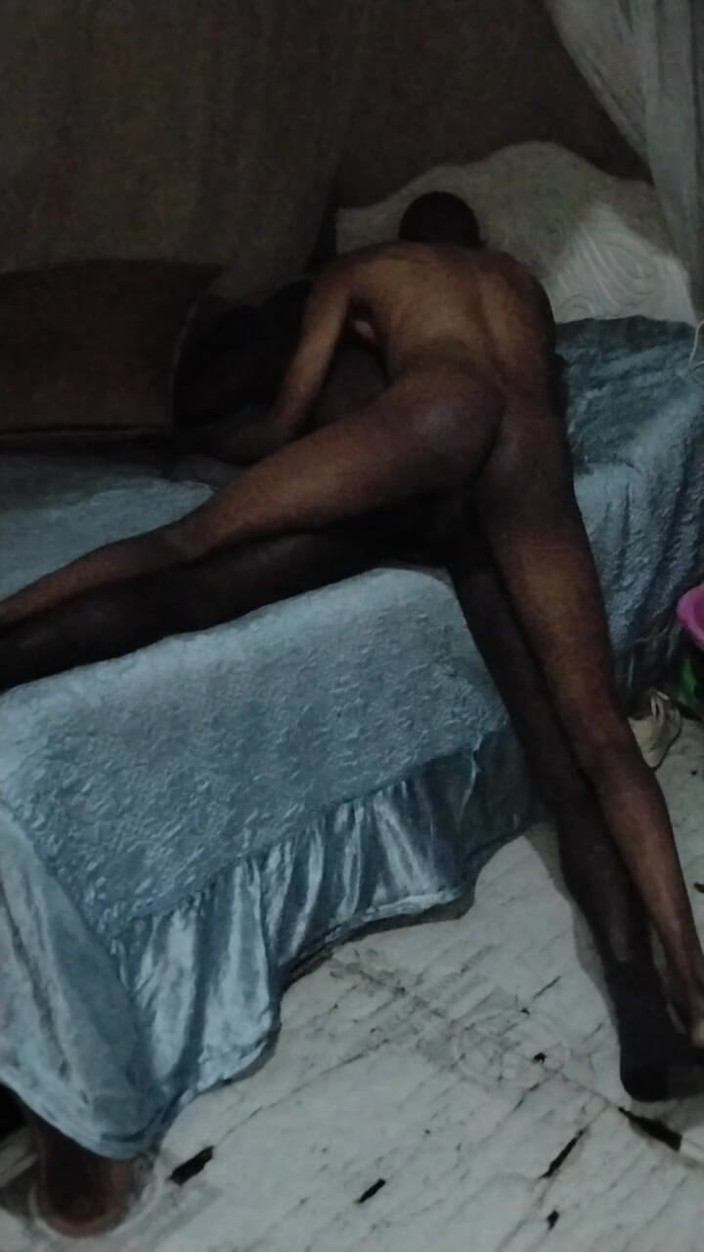 Bummer: My Straight Kenyan Friend Fucked Me Raw to Recover the...