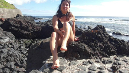 ExpressiaGirl: Leche en mis pies con cuenta regresiva! Uñas coloreadas!