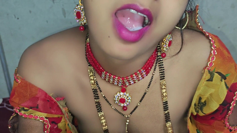 Bangala bhabhi: Suhagraat özel seks ev hanımı ve ağzına boşalma