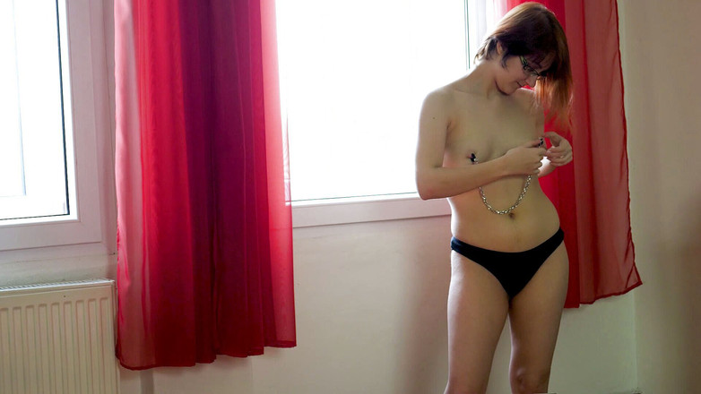 Peaches and Bananas: Selfie con una palla bavaglio