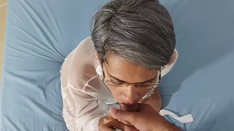 Swingersamateur40: Aku adik tiriku di ranjang sampai mengerang keenakan!