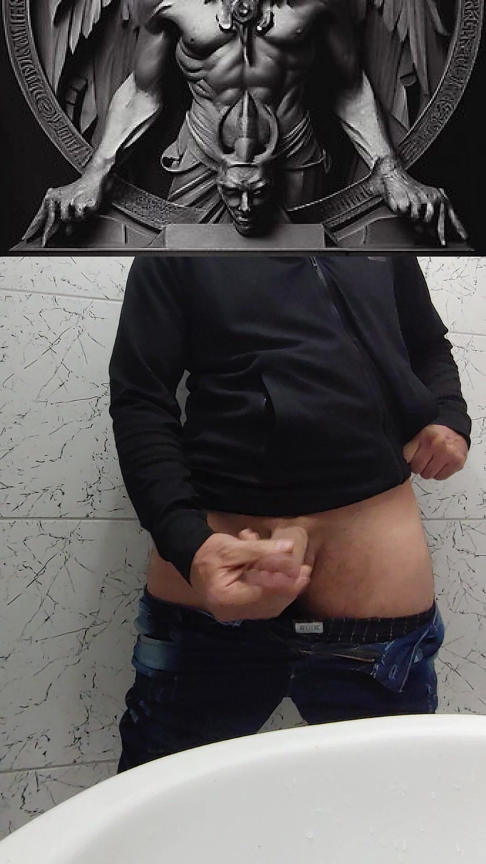 BruxoAlpha777: Duży kutas z grubą skórą