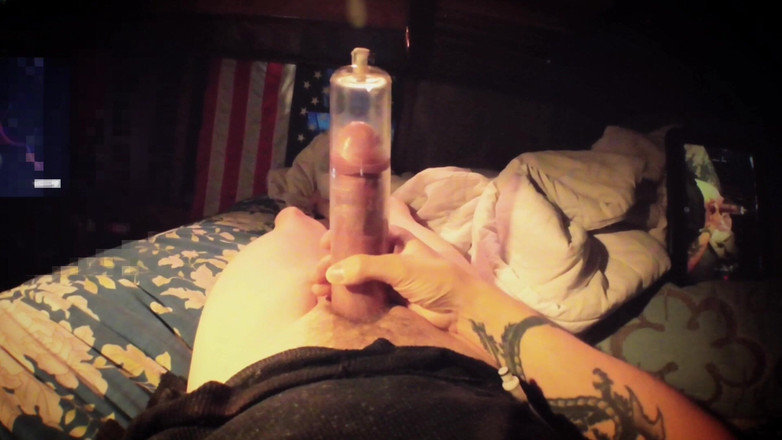 Tiffany Ciskiss: 大白屌 tiffany ciskiss 抽出大鸡巴包装 2.5 英寸管