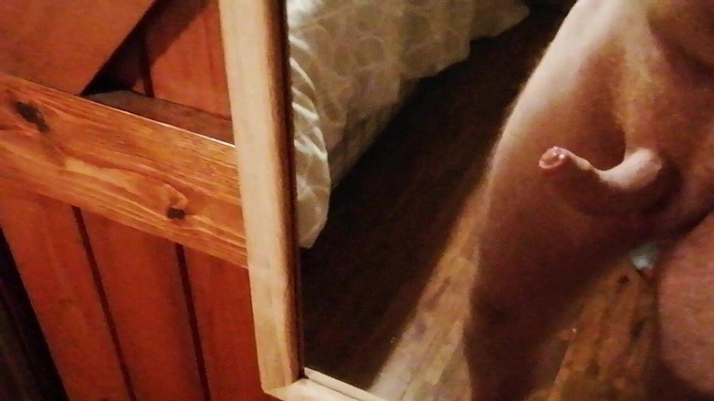 The UK Hairy Bear: Cewek Inggris ukhairybear lagi asik muasin memek dan kakinya sambil...