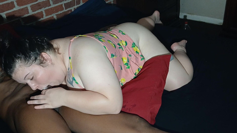 Sloppylynn: Mereka pernah memanggil jawbonenya – Mf bertuah – wanita menghisap batang yang...