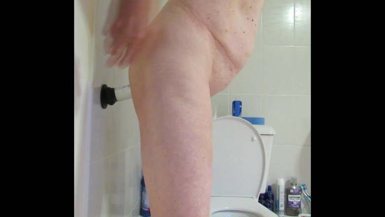 bigears: Їзда на 9-дюймовому скляному члені крупним планом