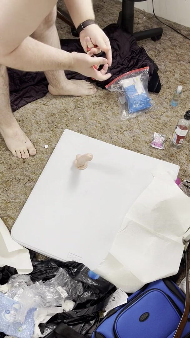 Chubbybidude: Chubby dude attempts to ride dildo