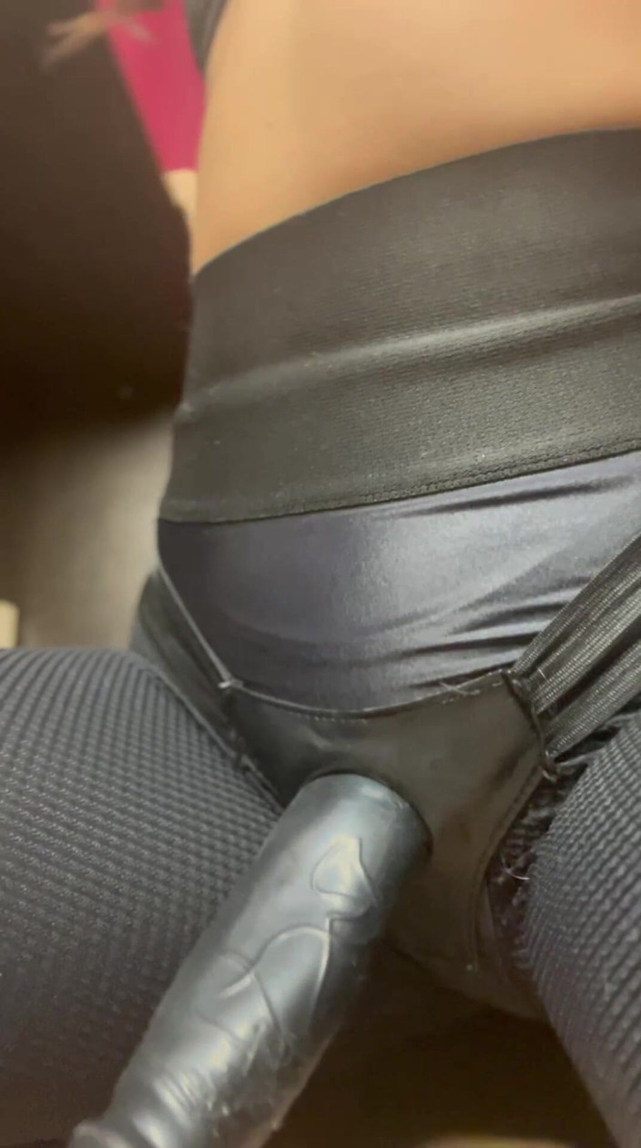 Skinny_lady69: Il tuo culo appartiene a Me, troia sissy