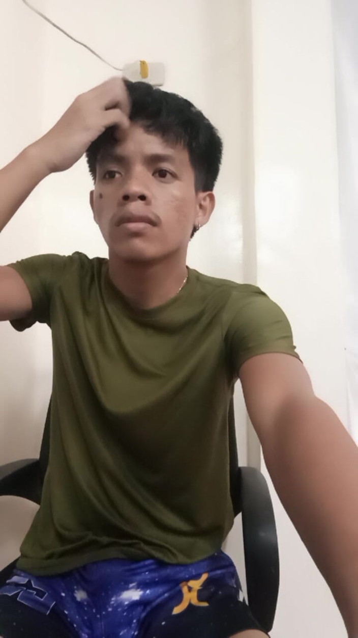 Rent a gay productions: Pinoy Twink Gets Horny at Home