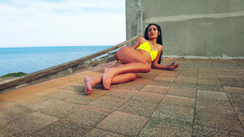 Lorette Lorena: Lorette si cewek intro italia yang lembut