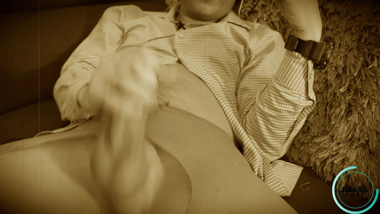 Tomas Styl: Banyak air mani setelah masturbasi keras