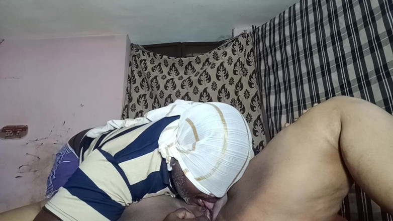 Tamil Anti Uma: Moje teta Prema ke mně po dlouhé době přišla. Když...