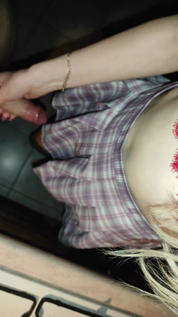 Taboo Room: I fratellastri lo prendono in ordine qualche sega dalla sorellastra -...