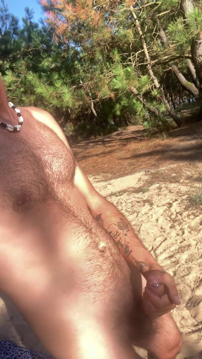 The Septum Guy: Дрочу мой пирсингованная член на улице