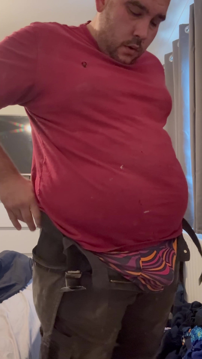 Shaun Cbt: Těžké otroctví ptáka se svorkami na bradavky